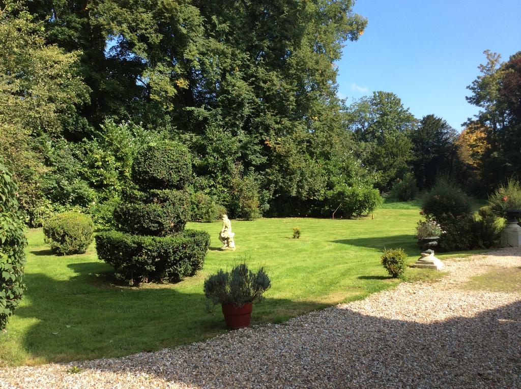 Chateau De Bertreville Bed and Breakfast Exterior foto