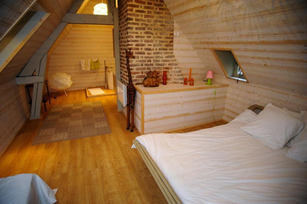Chateau De Bertreville Bed and Breakfast Habitación foto