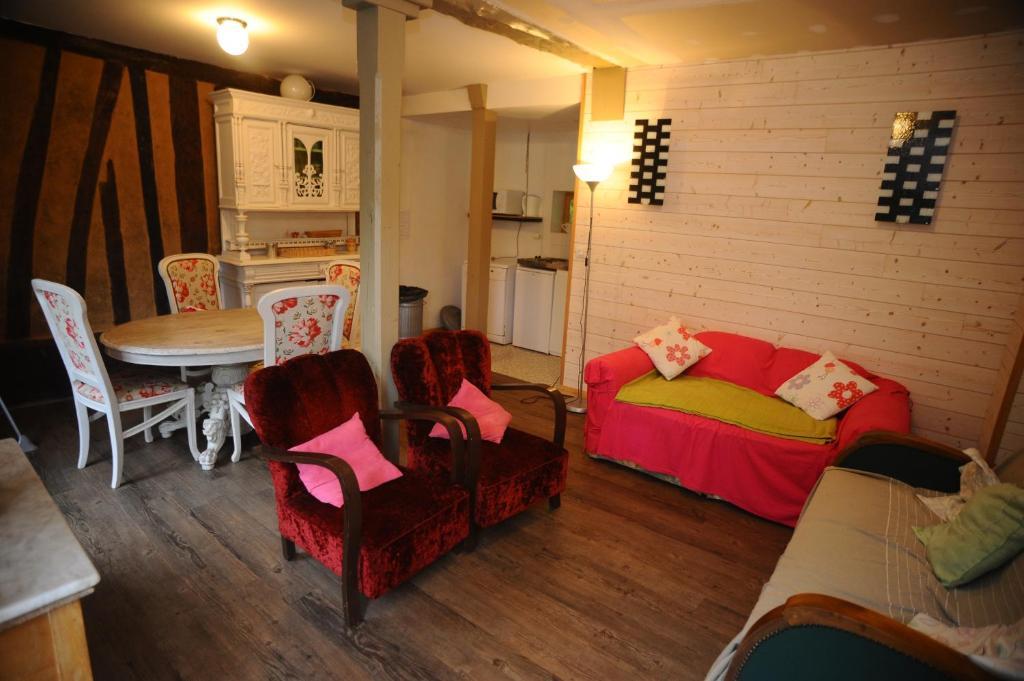 Chateau De Bertreville Bed and Breakfast Habitación foto