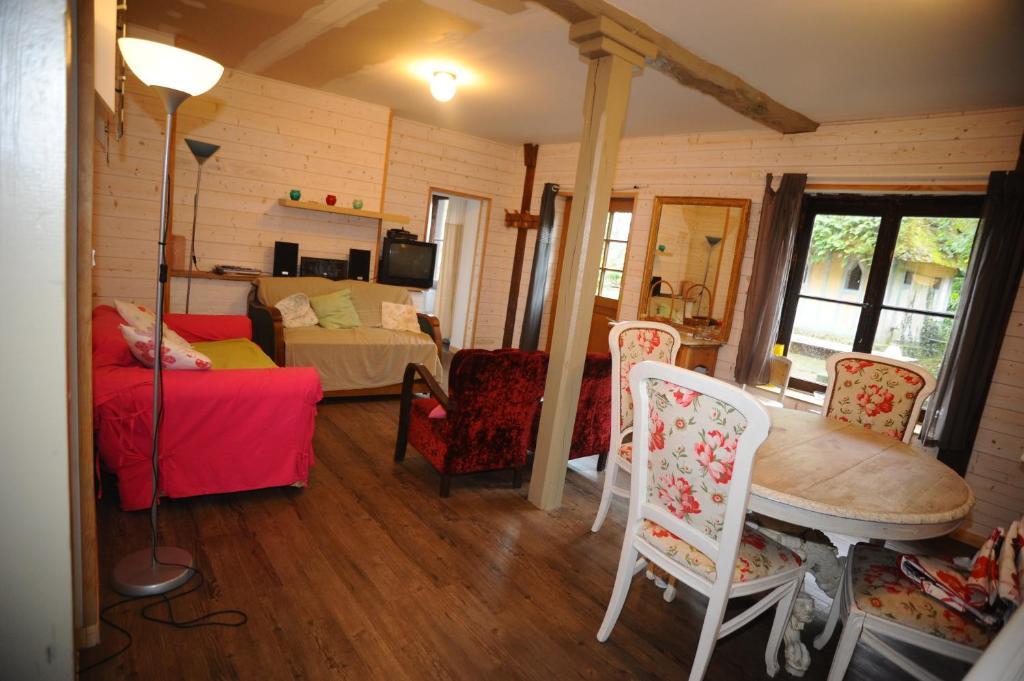Chateau De Bertreville Bed and Breakfast Habitación foto
